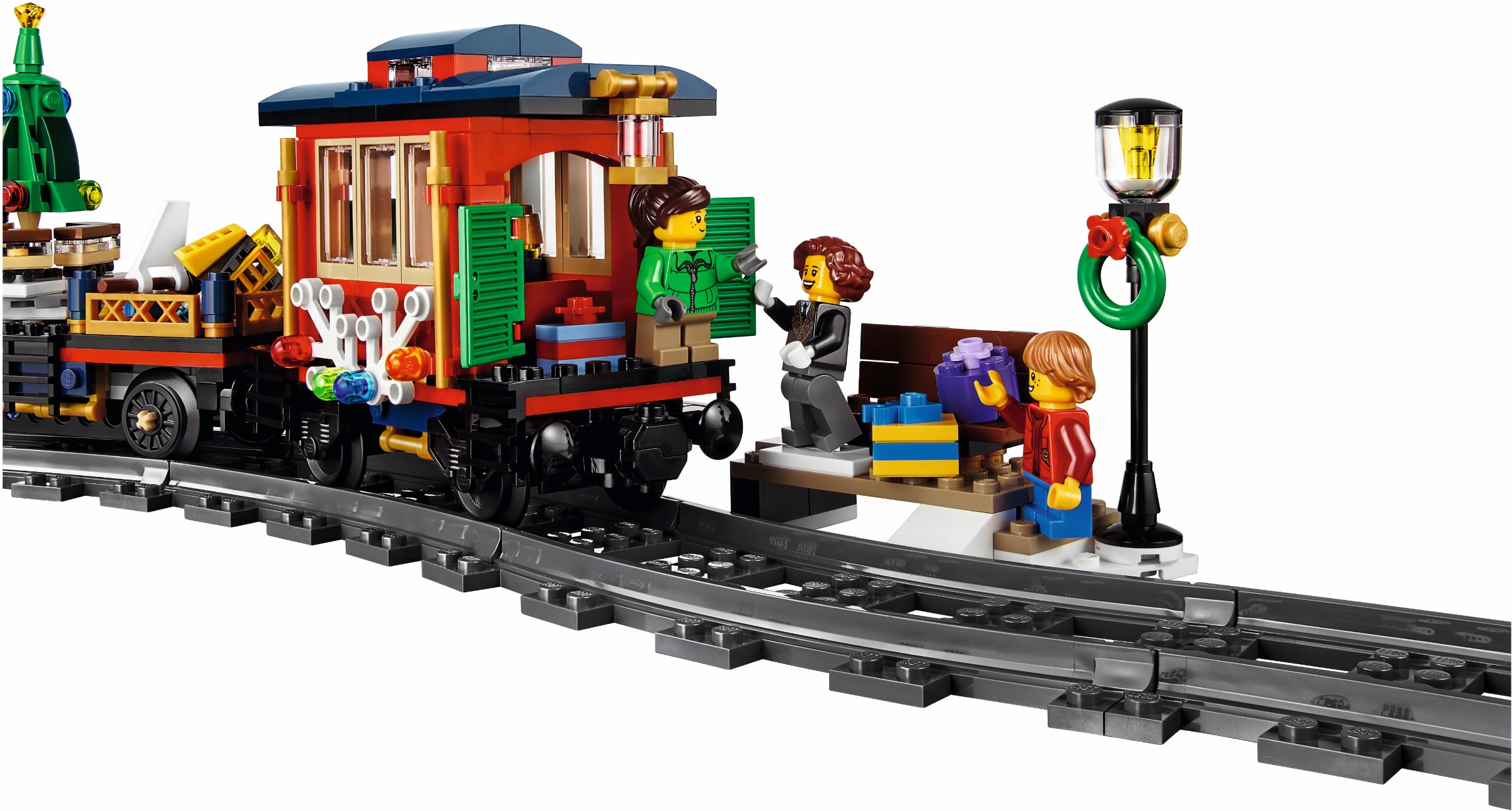 Конструктор LEGO Creator 10254 734 дет. - фото 8