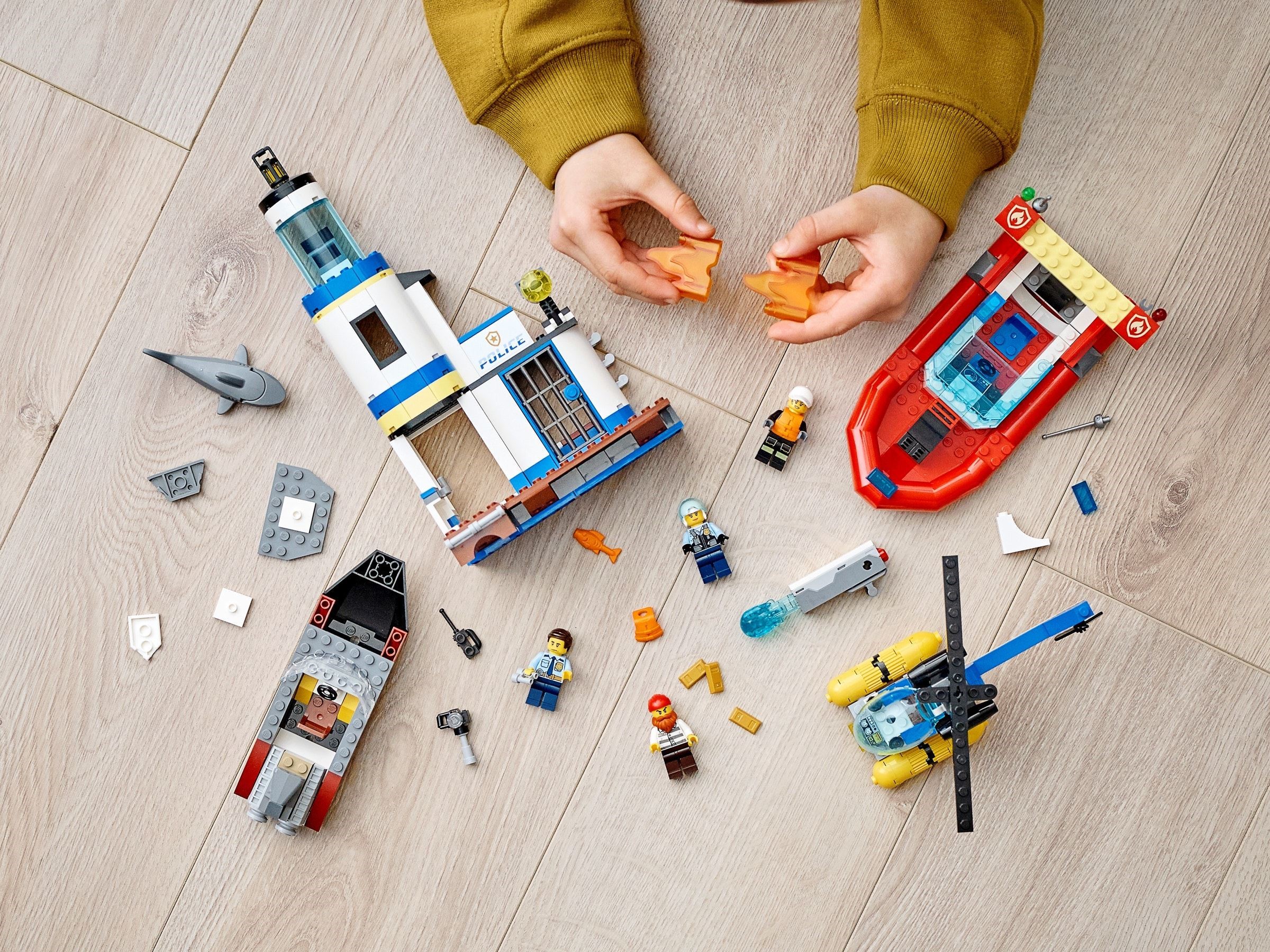 Конструктор LEGO City 60308 766 дет. - фото 9