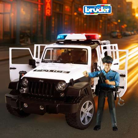 Полицейская машина Bruder Jeep с фигуркой 1:16