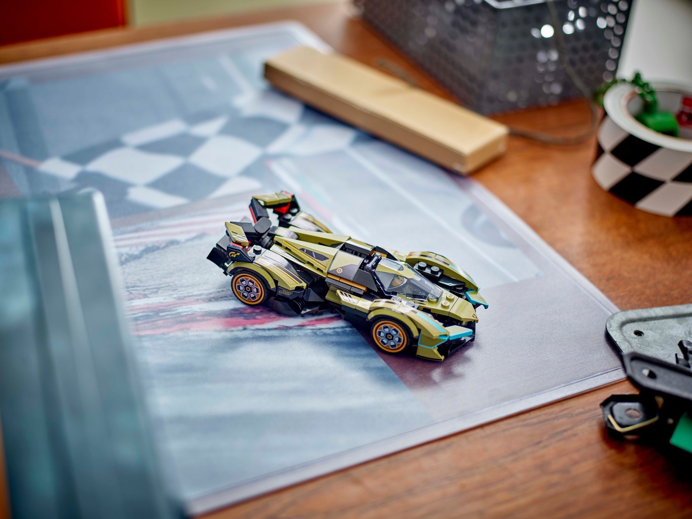Конструктор LEGO Speed Champions 76923 230 дет. - фото 9
