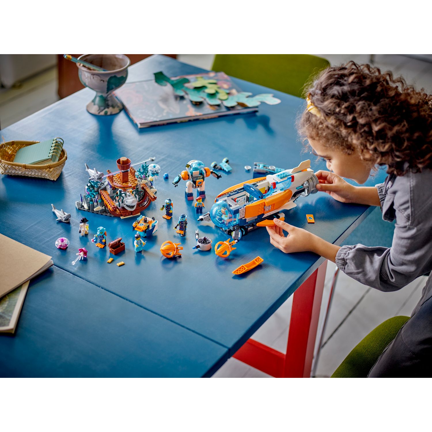 Конструктор LEGO City Deep-Sea Explorer Submarine - фото 9