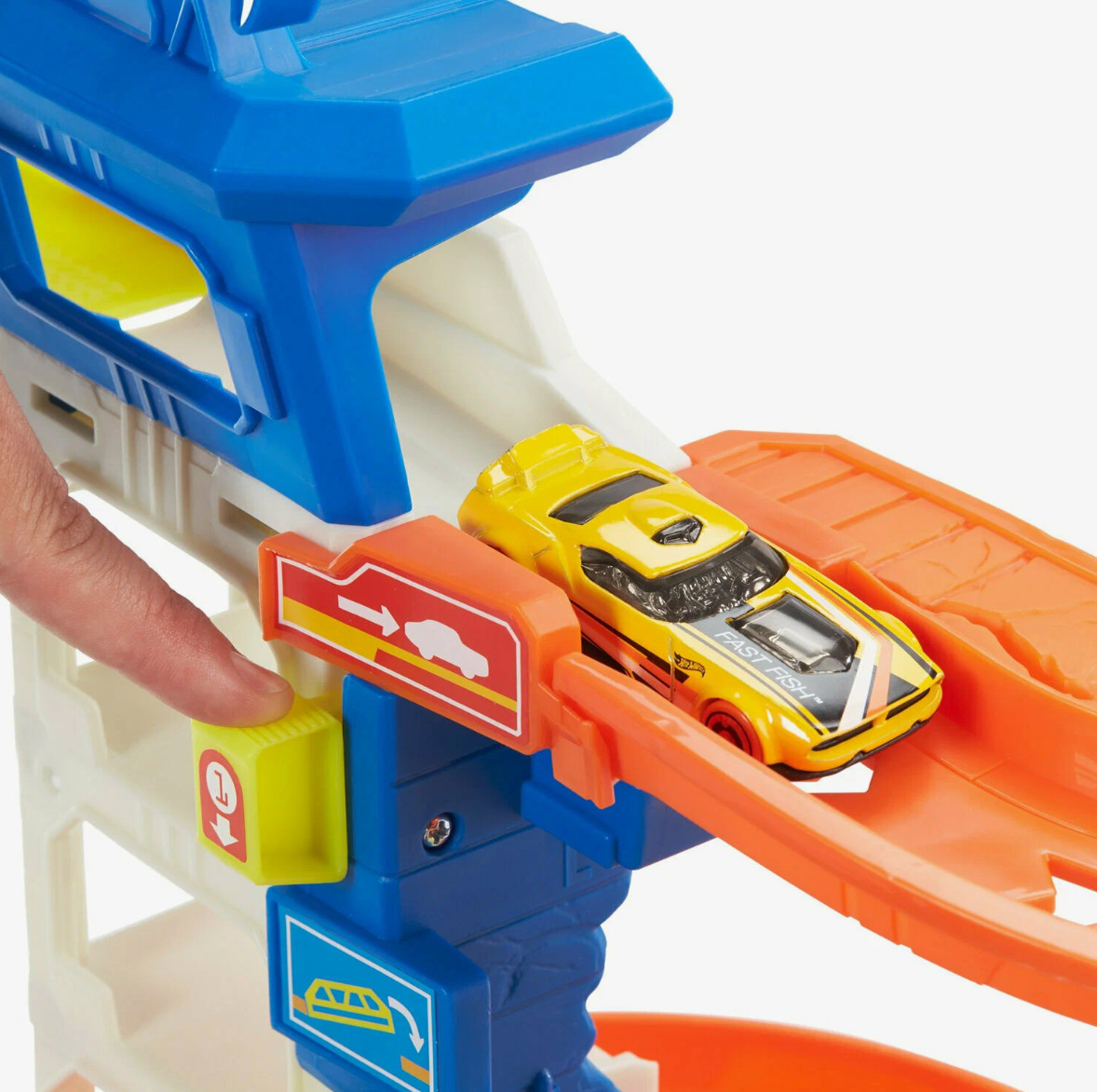 Трек Hot Wheels Побег от акулы многоуровневый HMF86 - фото 4