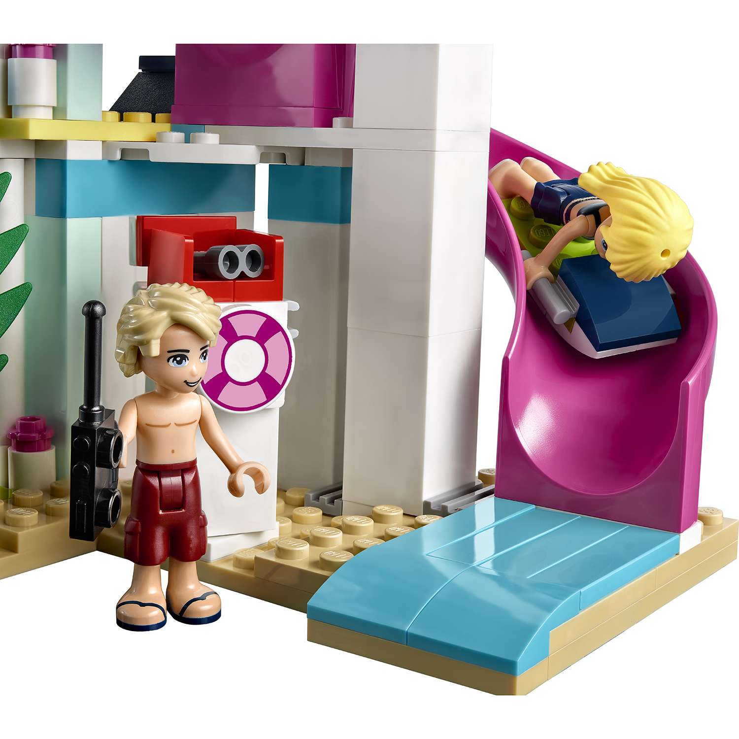 Конструктор LEGO Friends Курорт Хартлейк-Сити блочный - фото 9