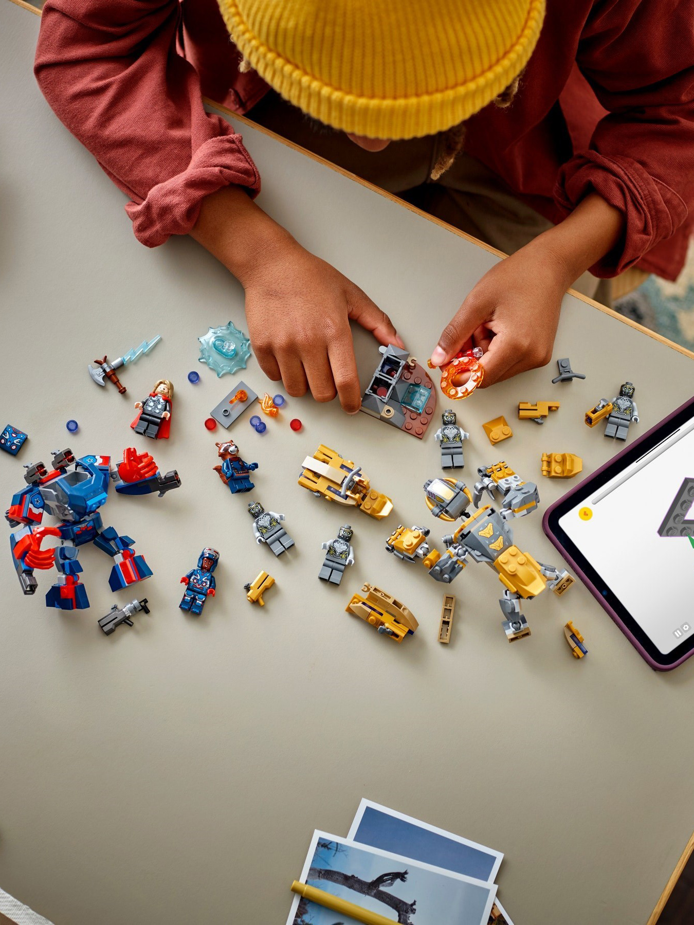 Конструктор LEGO Marvel Super Heroes Тор против Читаури 373 дет. - фото 7