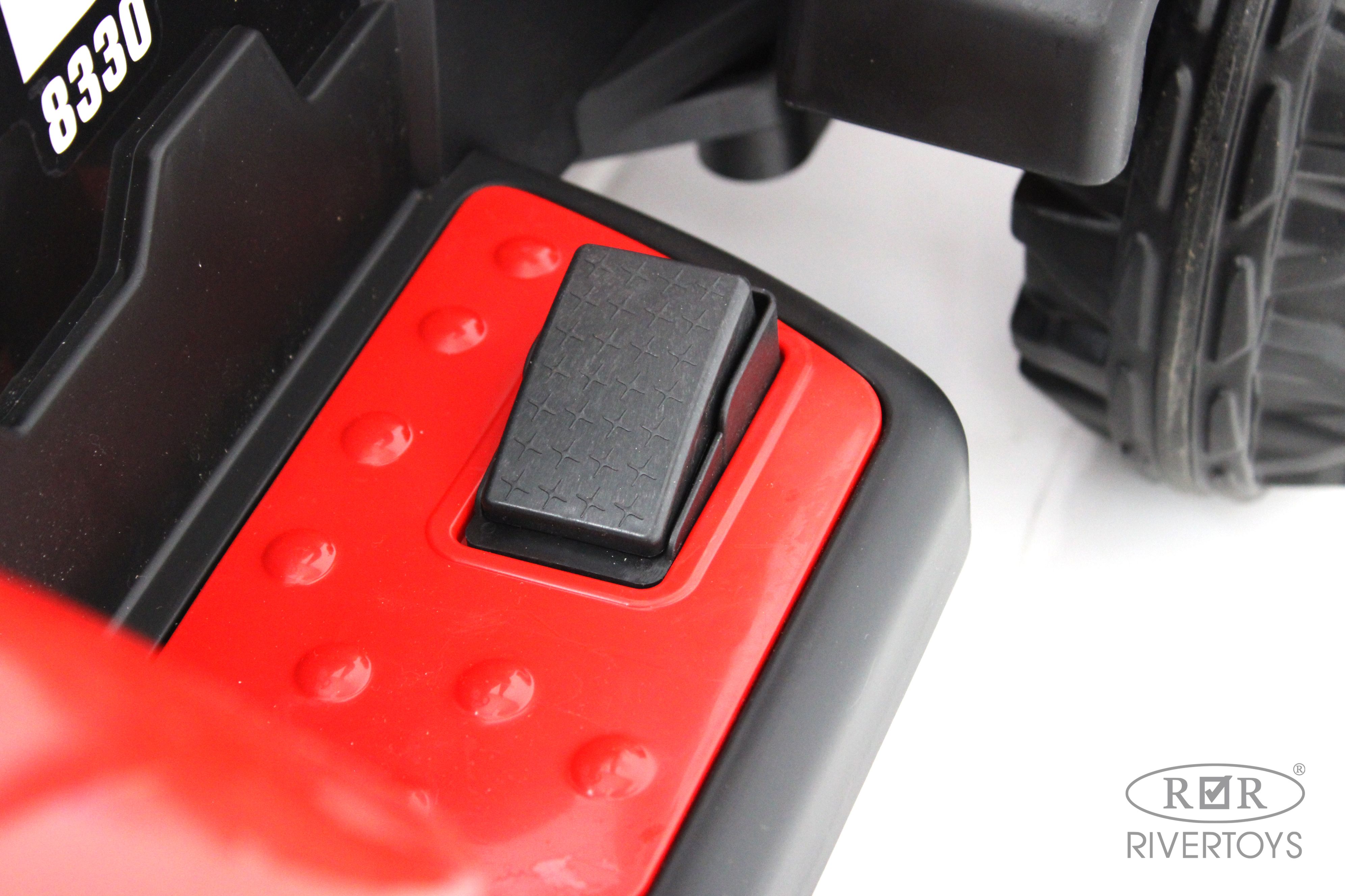 Электромобиль RIVERTOYS O555OO-RED С пультом ДУ - фото 8