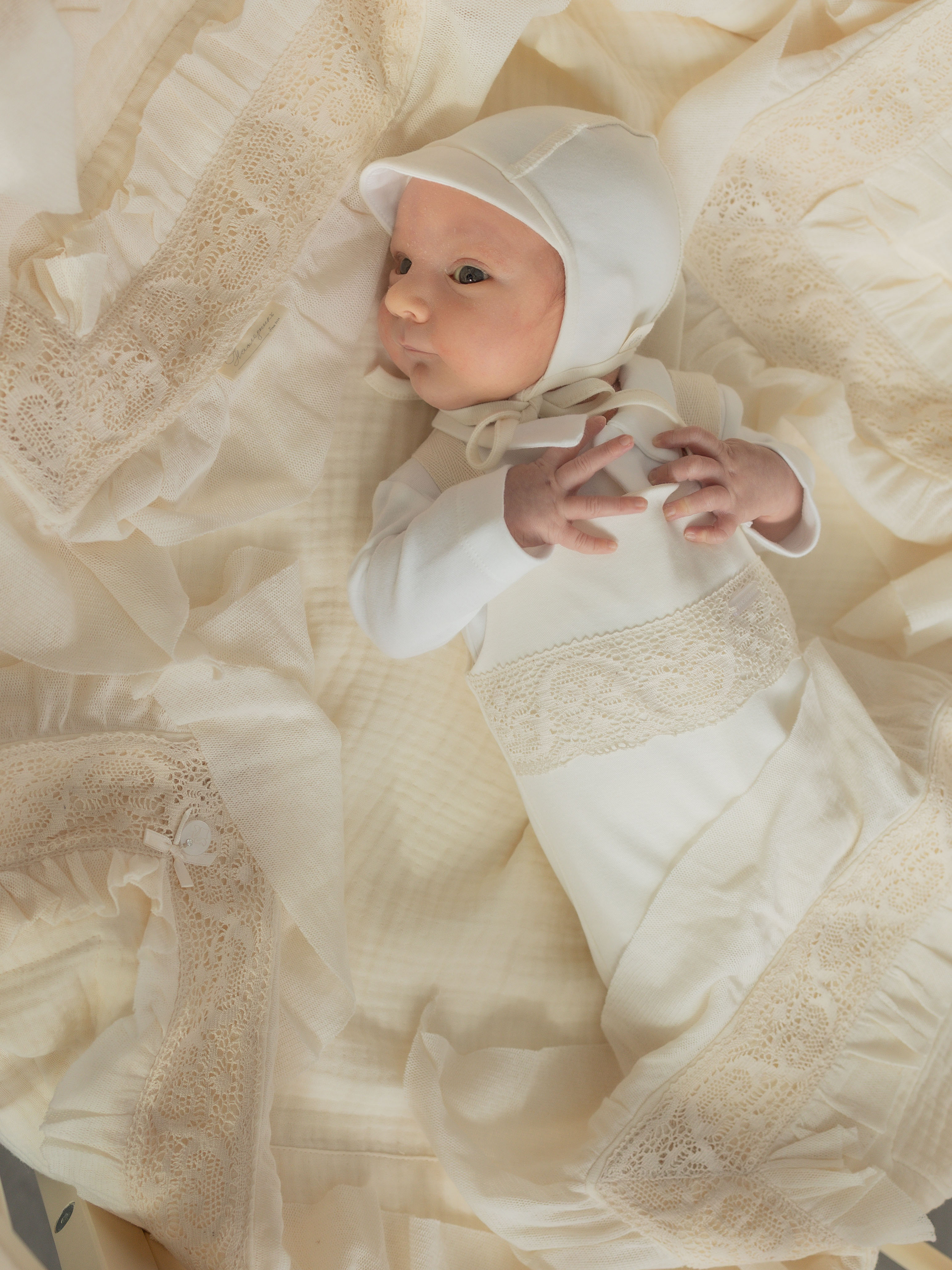 Изображение товара Плед НаследникЪ Выжанова плед на выписку 95 x 95 см хлопок Изображение товара Плед НаследникЪ Выжанова плед на выписку 95 x 95 см хлопок