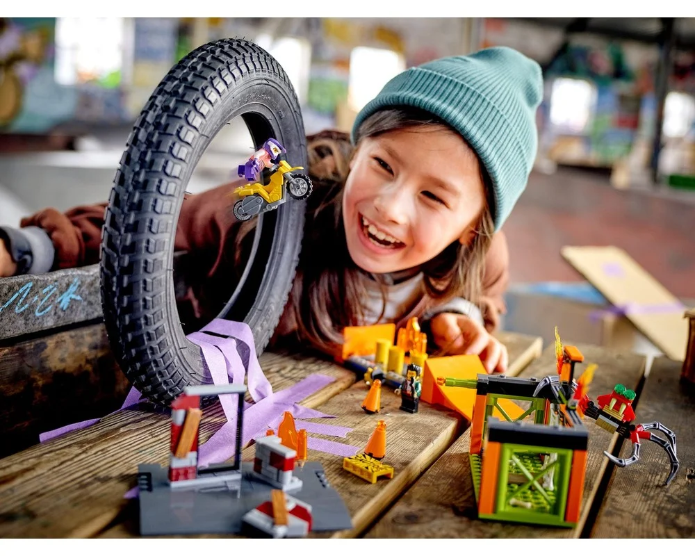 Конструктор LEGO City 60293 170 дет. - фото 16