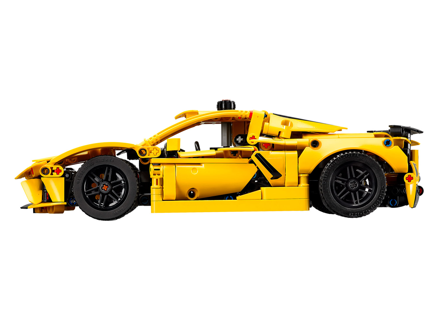 Конструктор LEGO Technic Chevrolet Corvette Stingray 732 дет. - фото 4