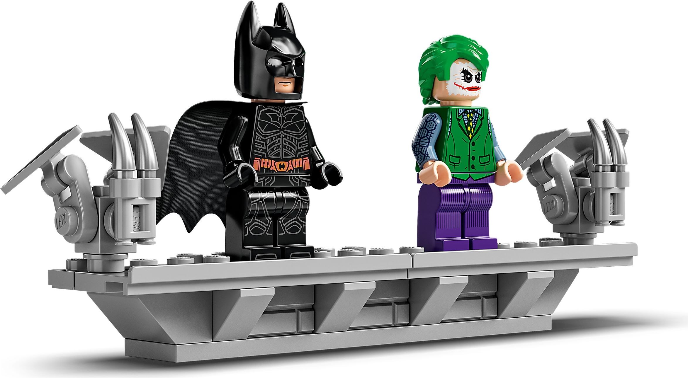 Конструктор LEGO DC Super Heroes 76240 630 дет. - фото 20