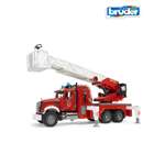 Пожарная машина Bruder MACK с выдвижной лестницей и помпой