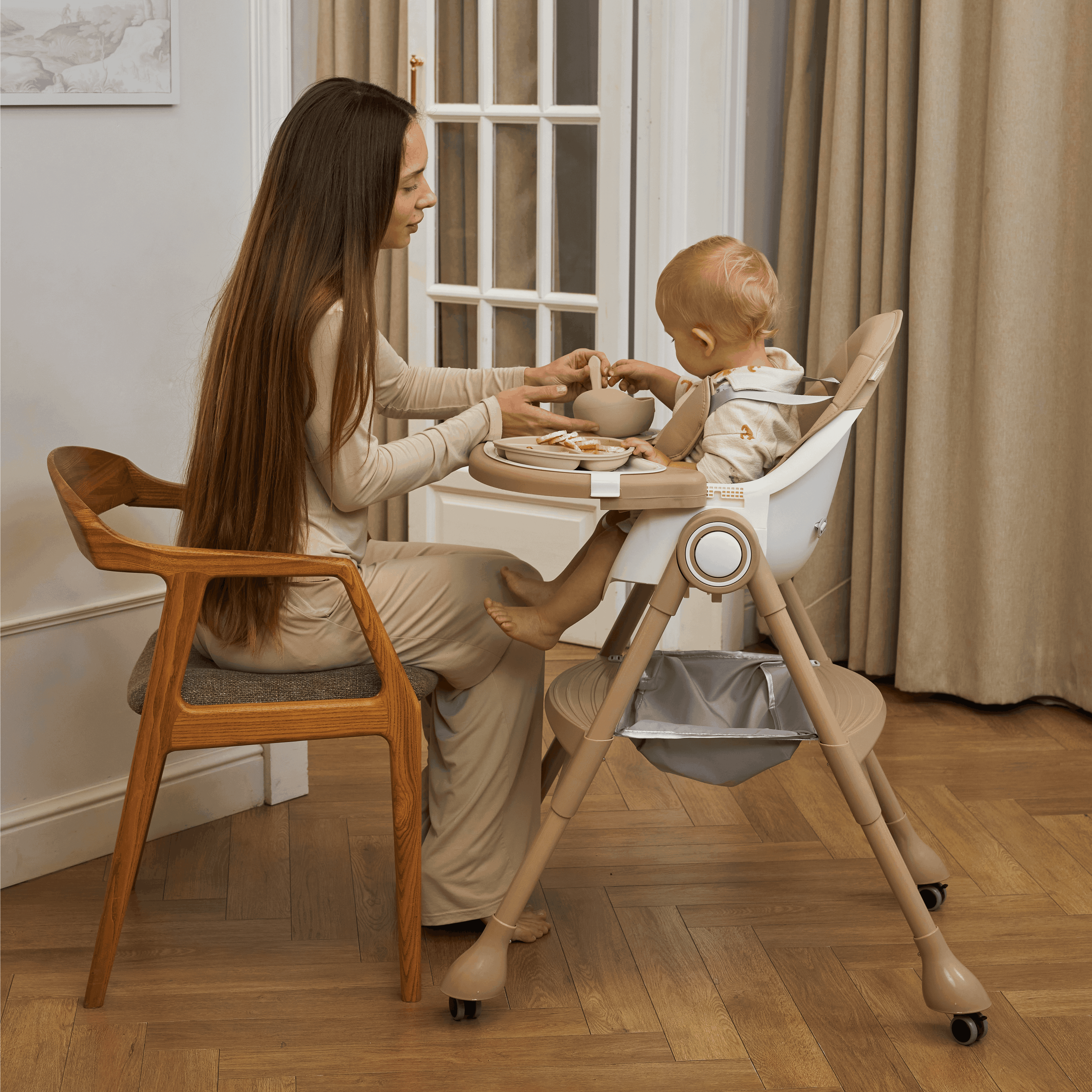 Стульчик для кормления UNIX Kids Classic бежевый - фото 14