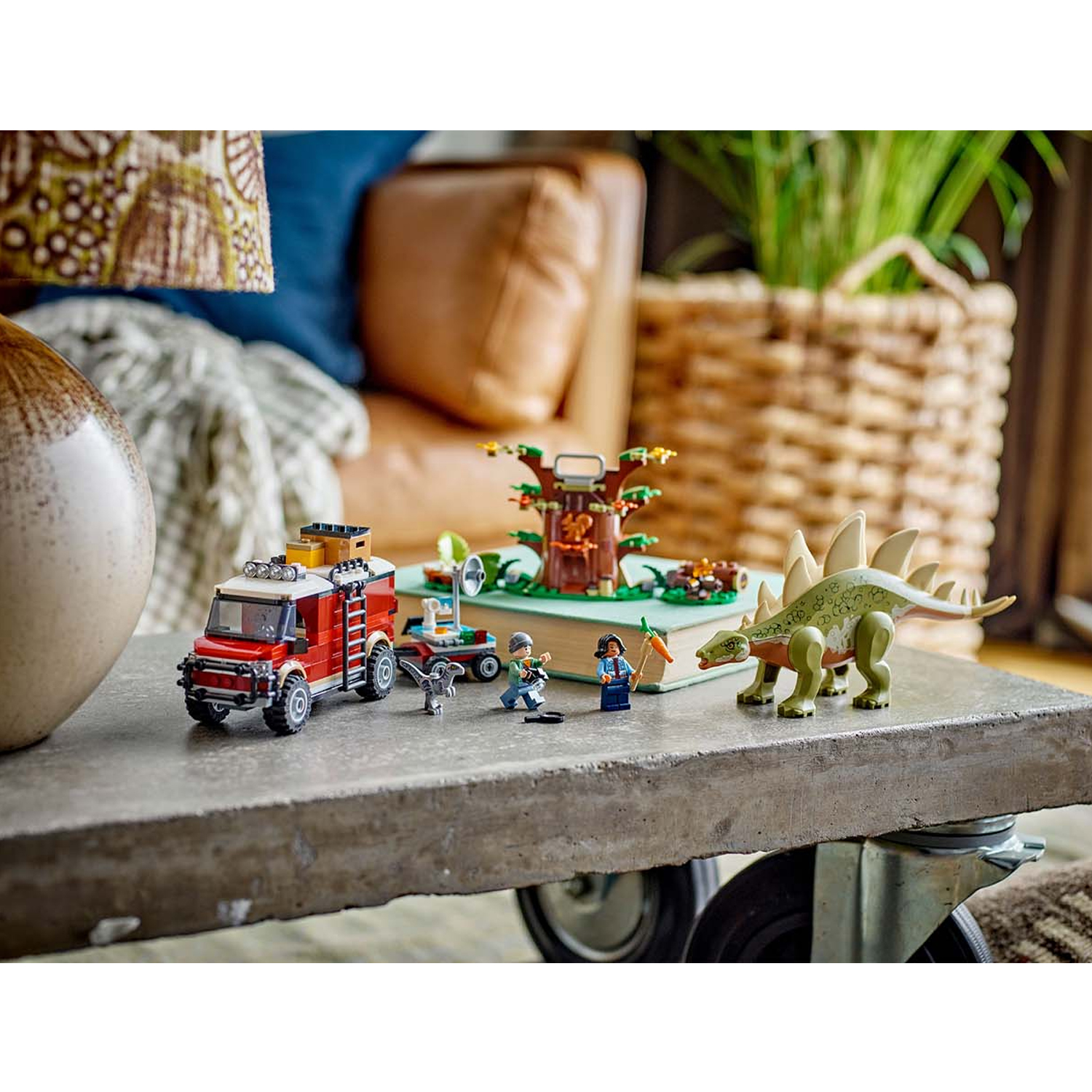 Конструктор LEGO Jurassic World 2319 дет. - фото 12