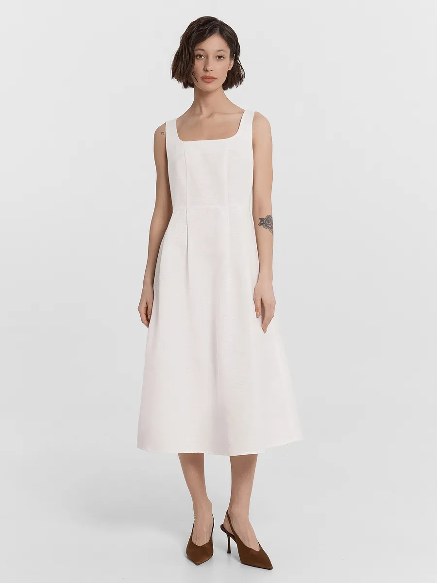 Изображение товара Стильный летний сарафан из льна Mark Formelle для женщин