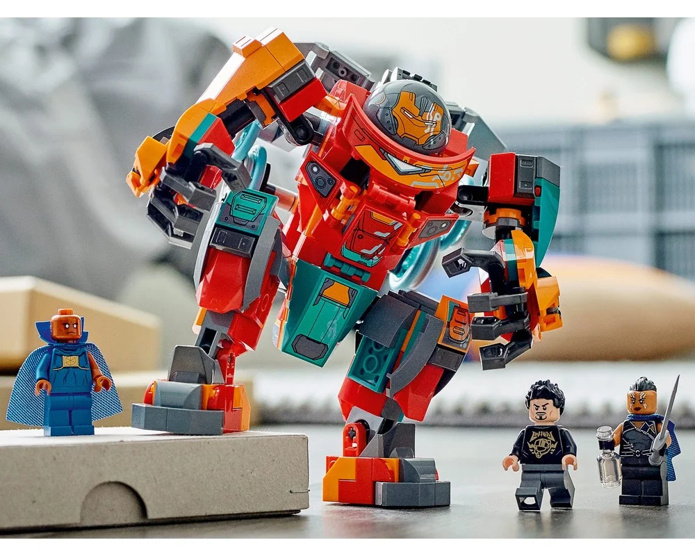 Конструктор LEGO Marvel Super Heroes 76194 355 дет. - фото 1
