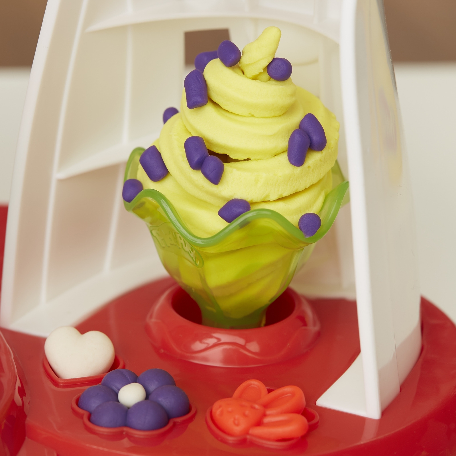 Пластилин Play-Doh Мир мороженого - фото 54