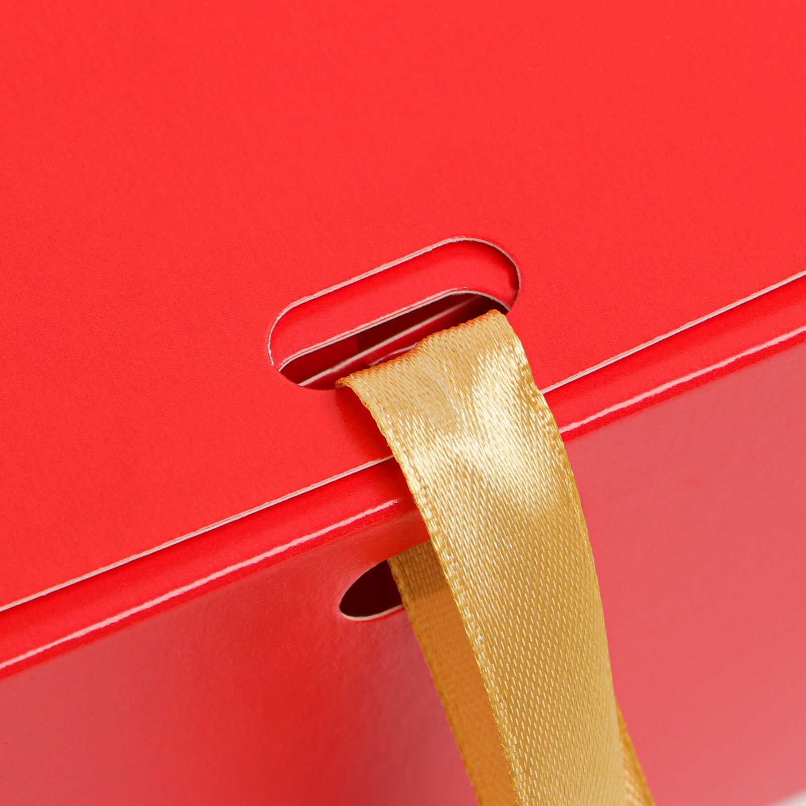 Складная коробка подарочная Дарите Счастье «С новым годом» тиснение красный 16.5 х 12 х 5 см - фото 5