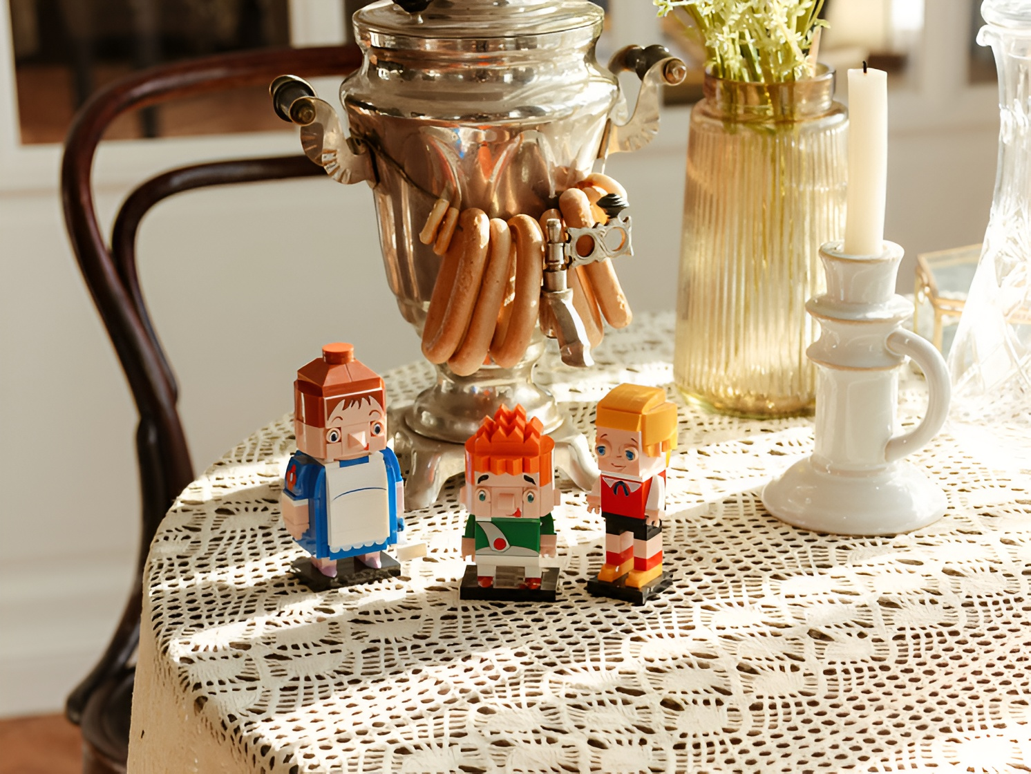 Конструктор brick labs Малыш и Карлсон 222 дет. - фото 7