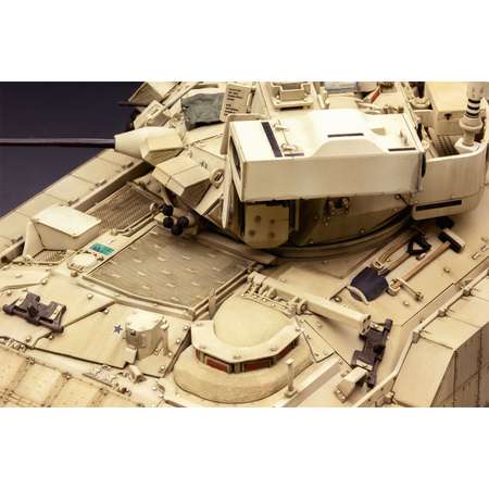 Сборная модель MENG SS-006 танк M3A3 Bradley w/BUSK III 1/35