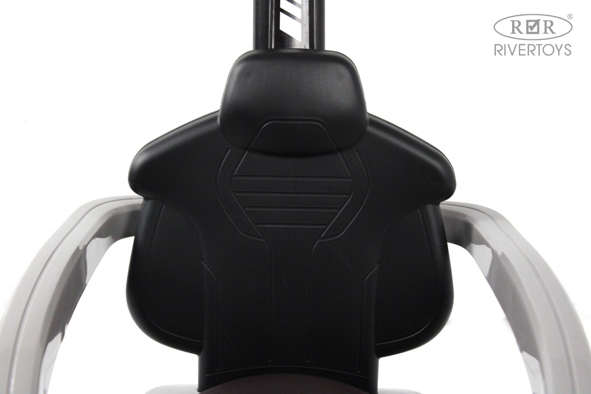 Электромобиль RIVERTOYS Mercedes Z003ZZ-A-GREY С пультом ДУ - фото 8