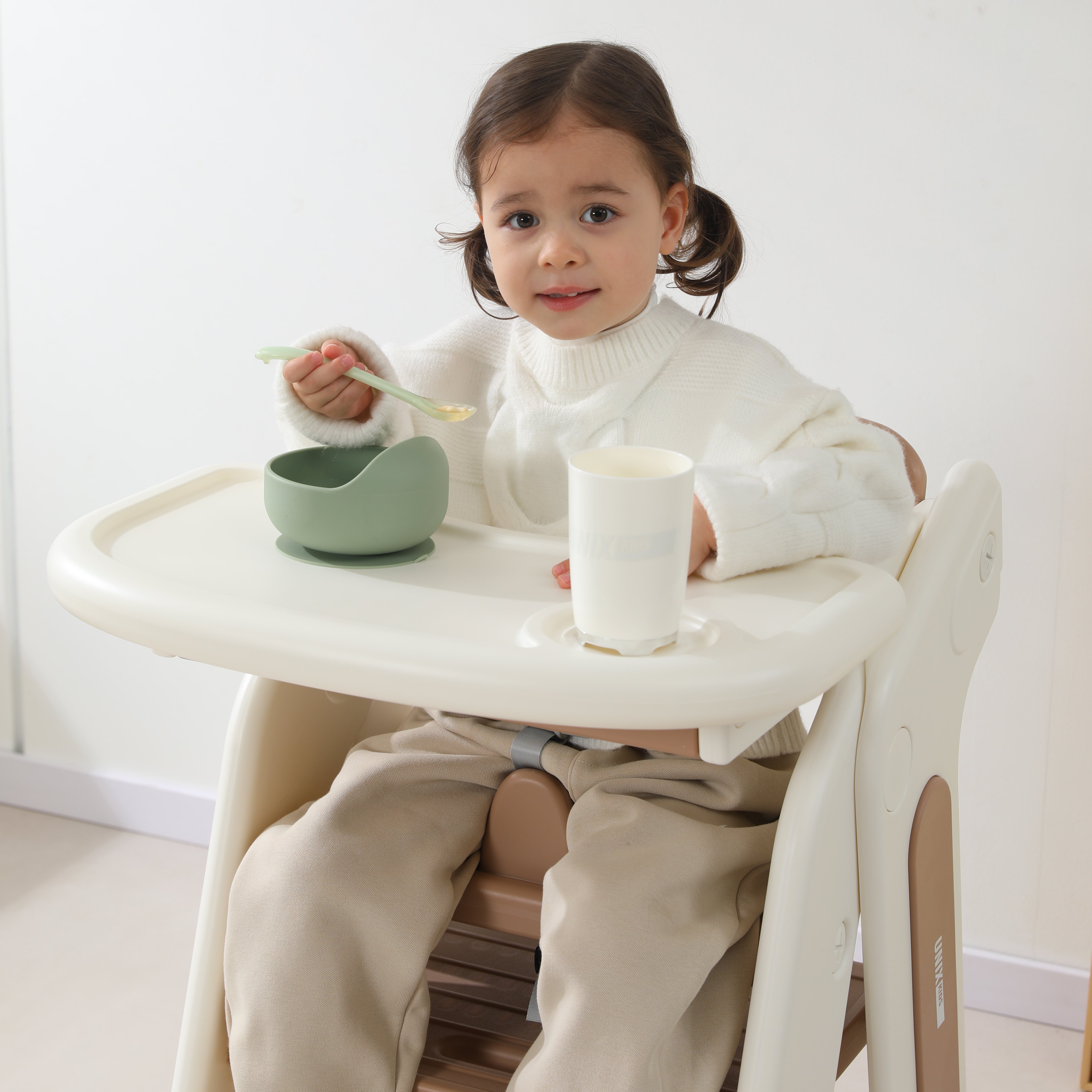 Стульчик для кормления UNIX Kids 3 steps Cocoa бежевый - фото 16