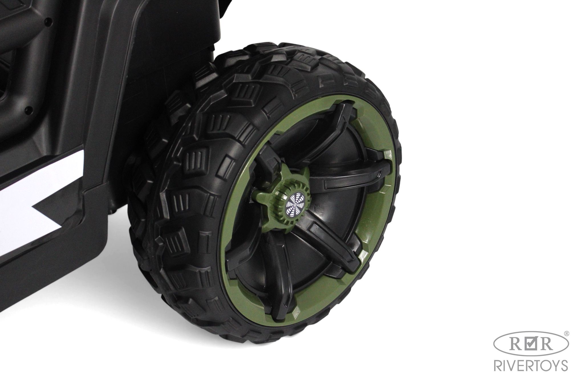 Электромобиль RIVERTOYS М555БХ-NEW-GREEN С пультом ДУ - фото 19