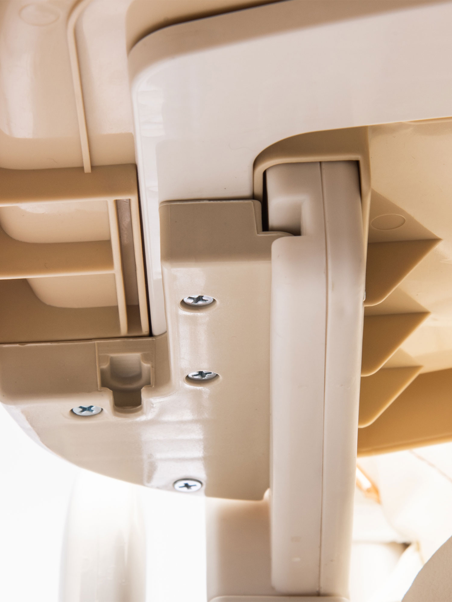 Стульчик для кормления TOMMY Chair-621 бежевый - фото 17