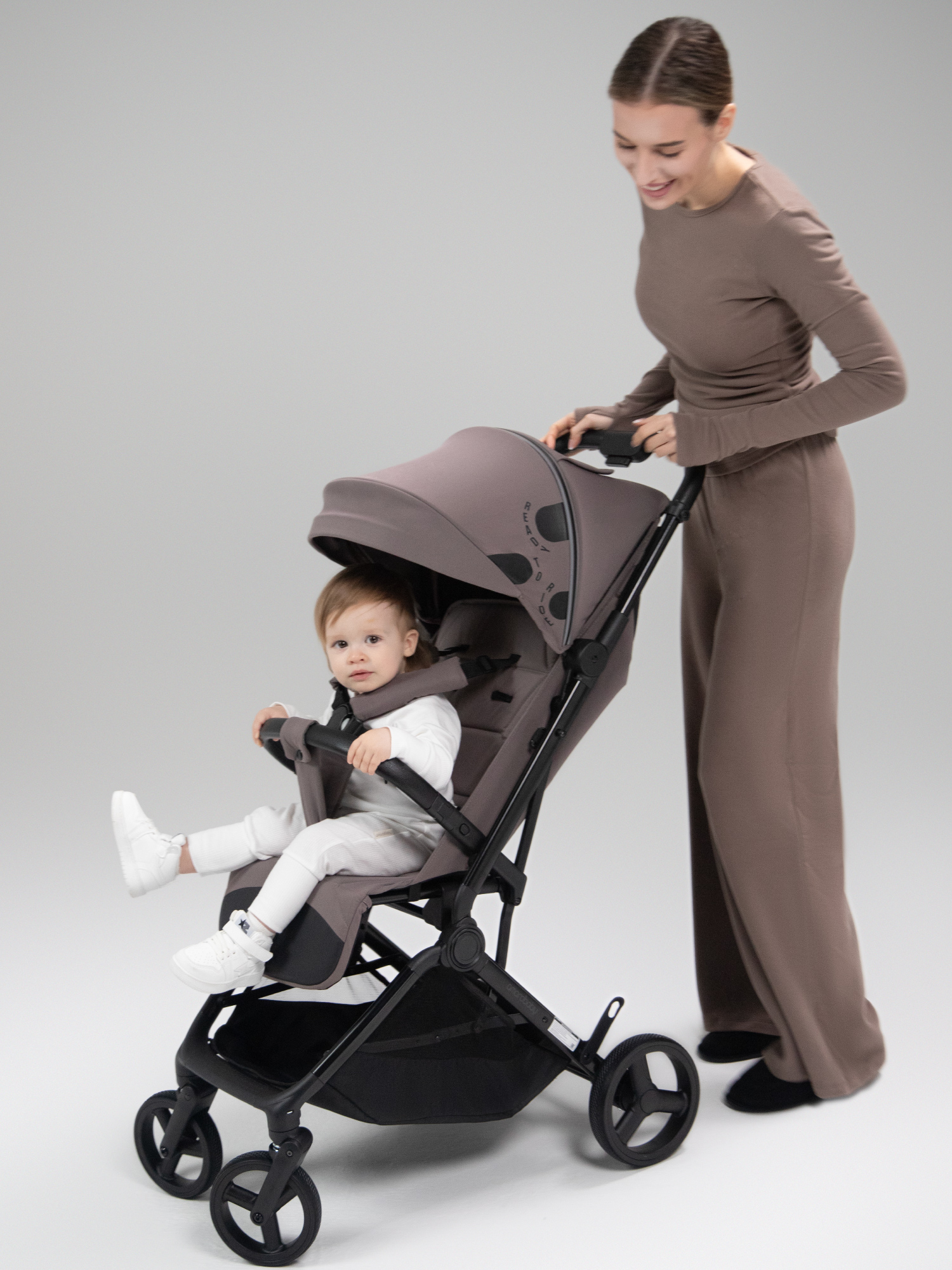 Коляска прогулочная Amarobaby Ride бежевый - фото 26