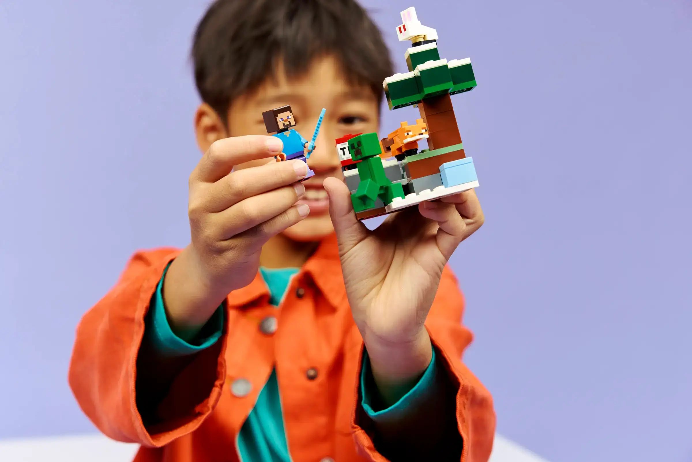 Конструктор LEGO Minecraft Приключения Стива в тайге 79 дет. - фото 6