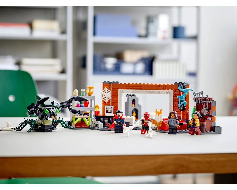 Конструктор LEGO Marvel Super Heroes 76185 355 дет. - фото 1