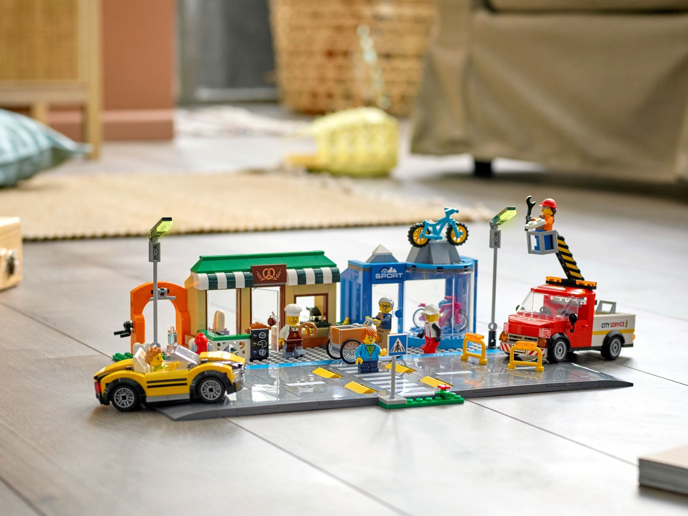 Конструктор LEGO 668 дет. - фото 3
