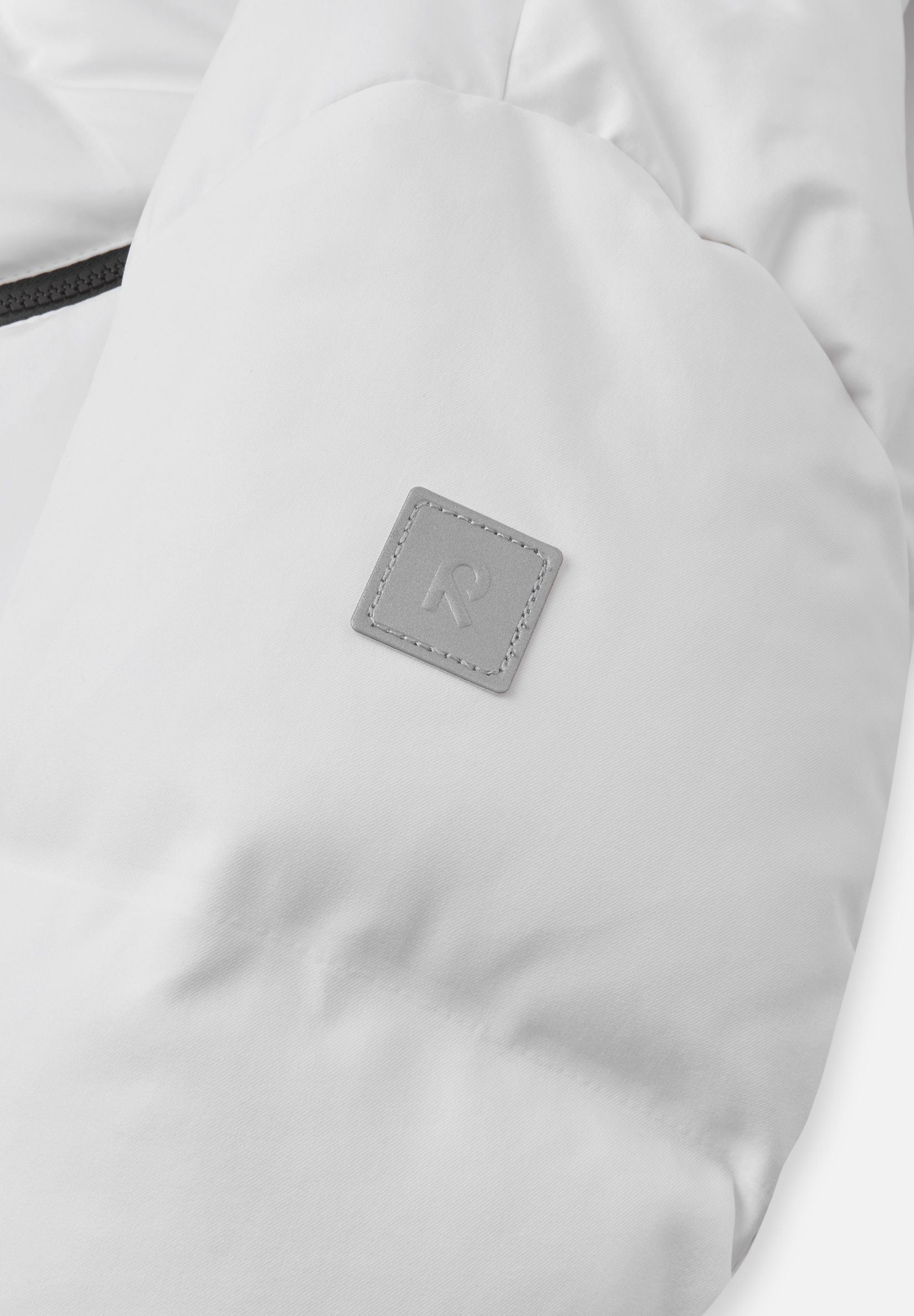 Пуховик Reima 5100107A-0100 - фото 7