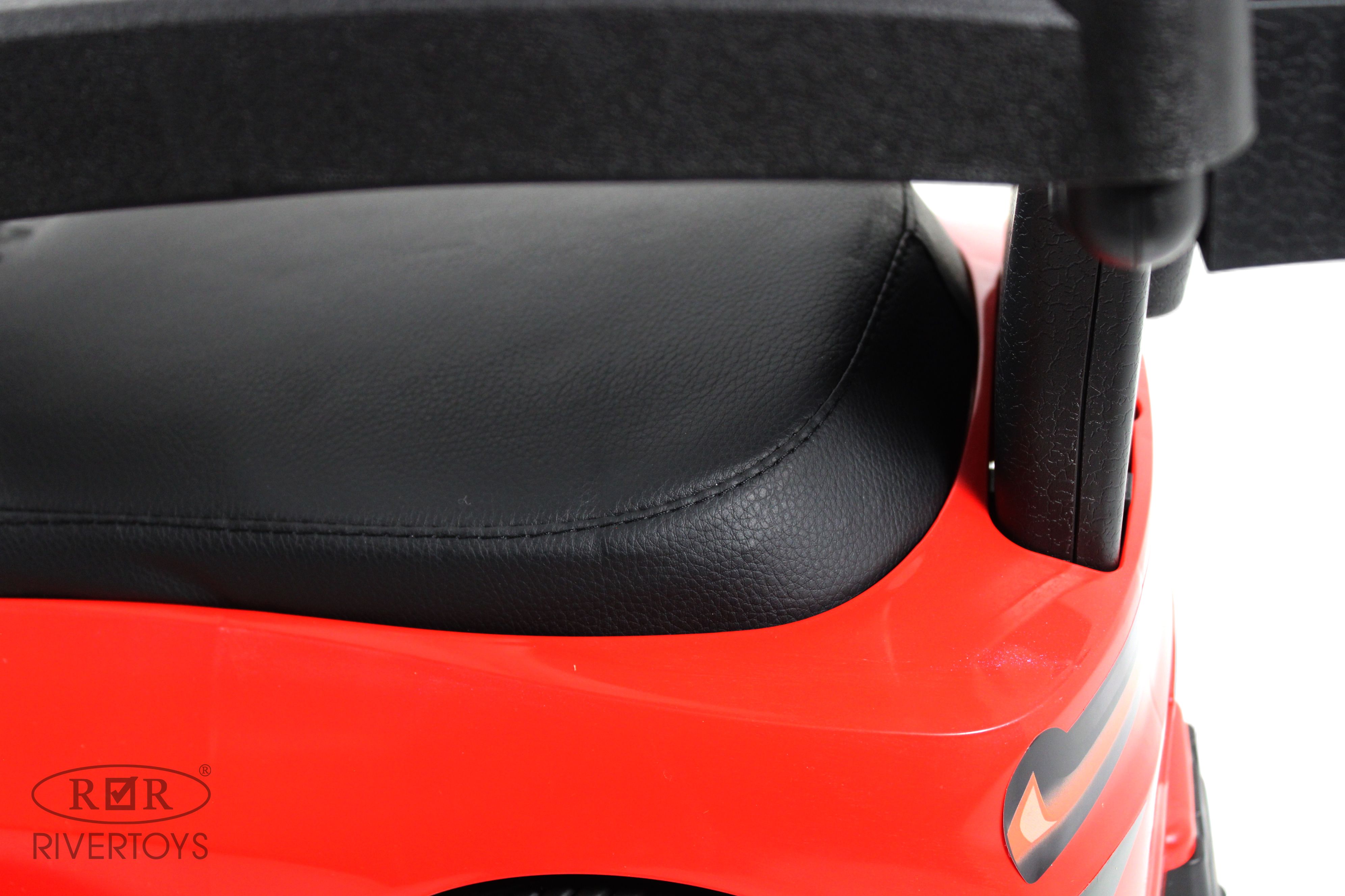 Каталка RIVERTOYS Z005ZZ-BP-RED красный - фото 12