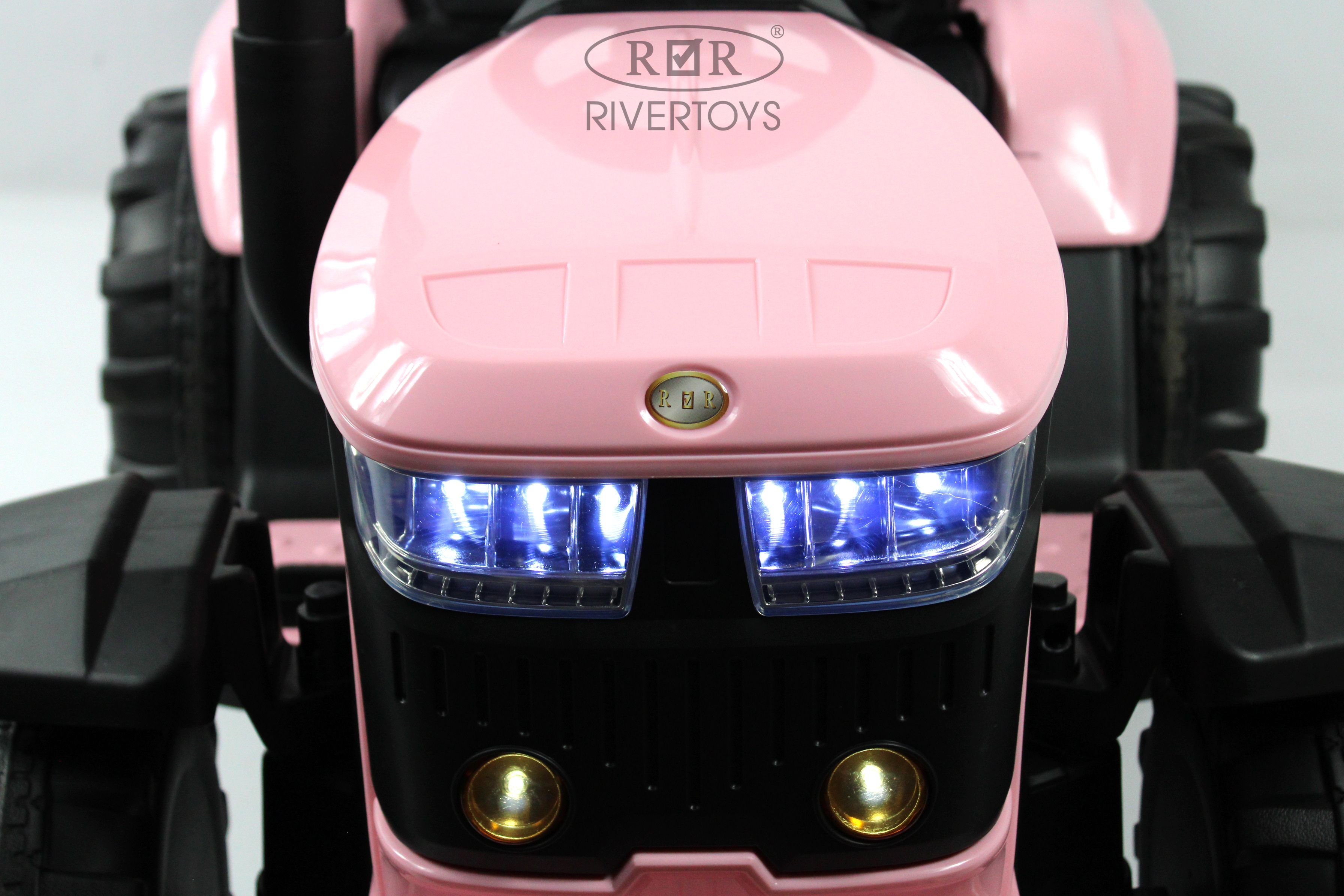 Электромобиль RIVERTOYS O555OO-PINK С пультом ДУ - фото 20