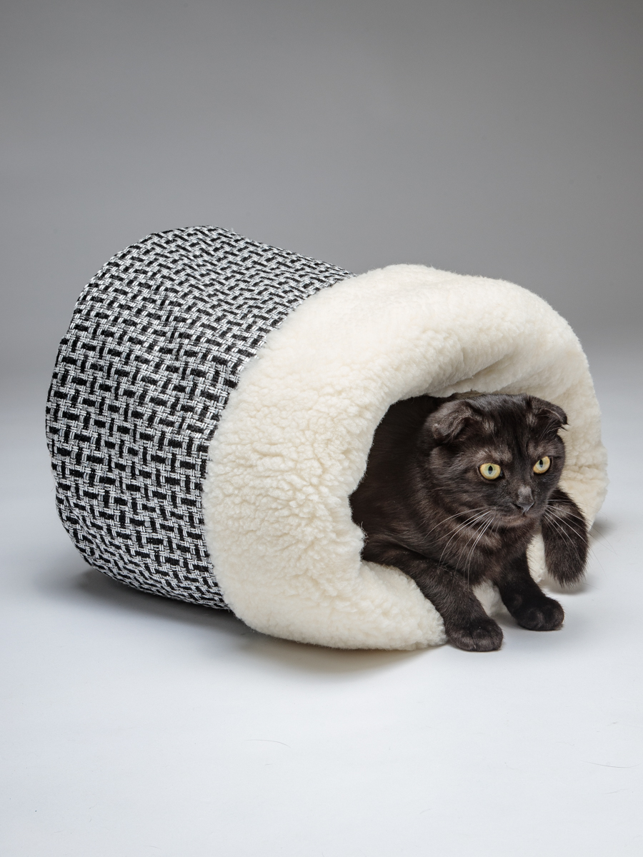 Домик для животных Пятница Нора рогожка черно-серая - фото 1