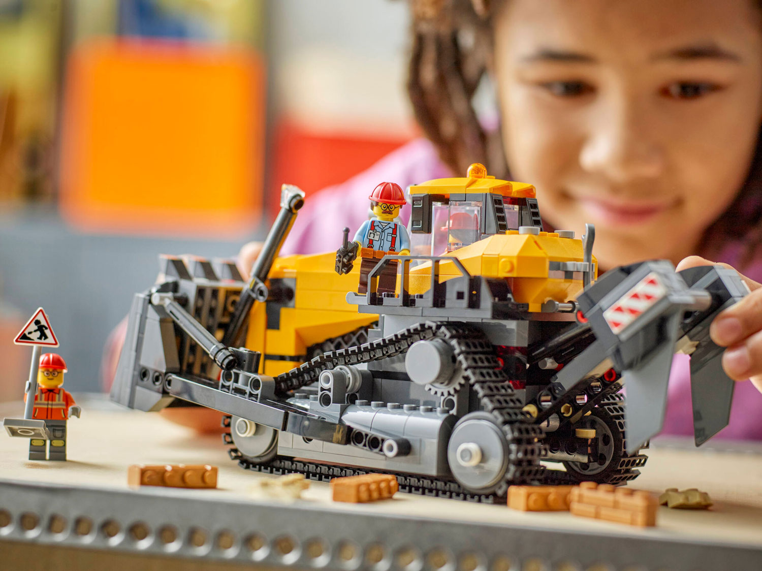 Конструктор LEGO City Желтый бульдозер 682 дет. - фото 10