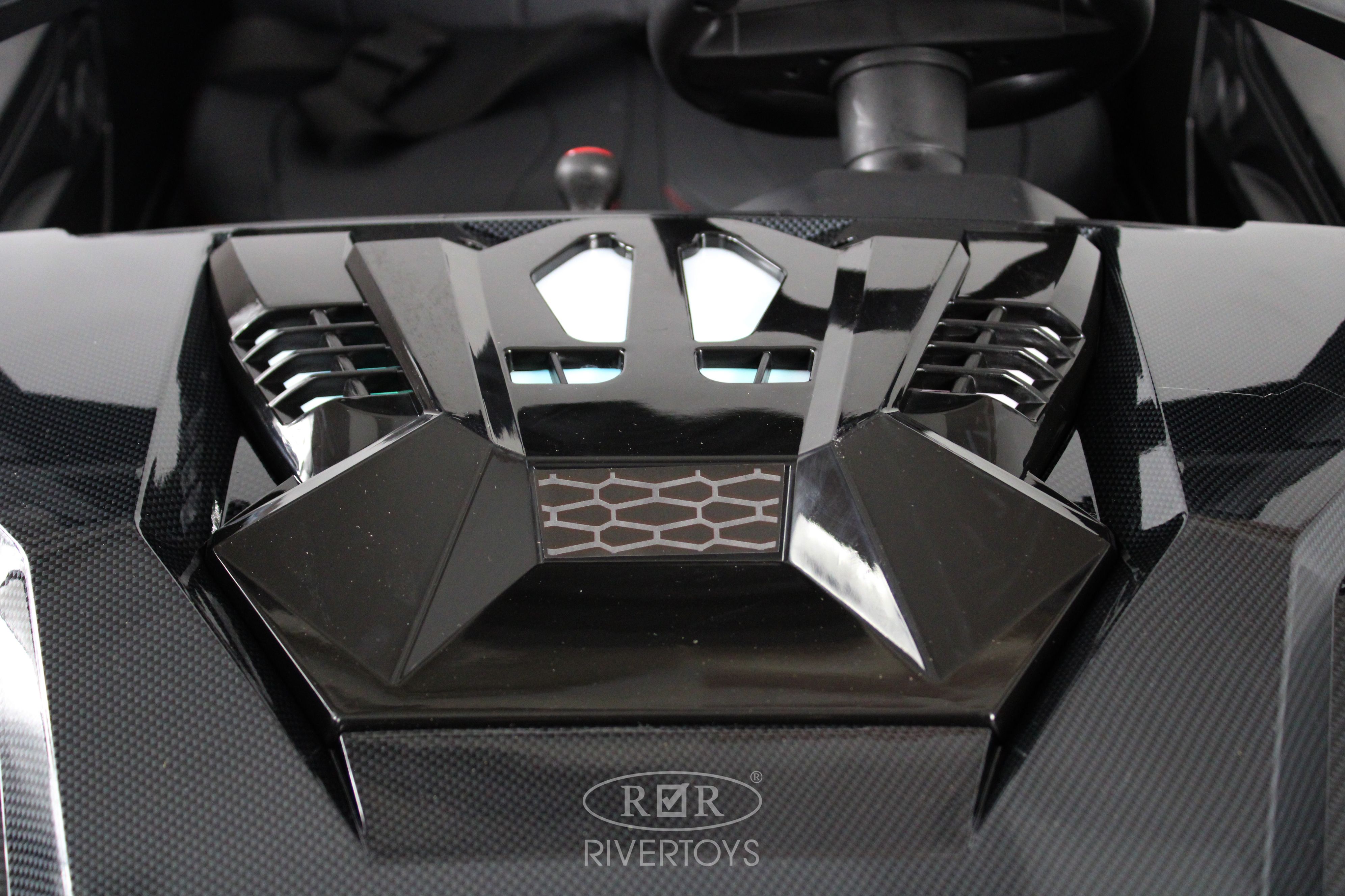 Электромобиль RIVERTOYS A707AA-LUX-NEW-BLACK-CARBON С пультом ДУ - фото 19