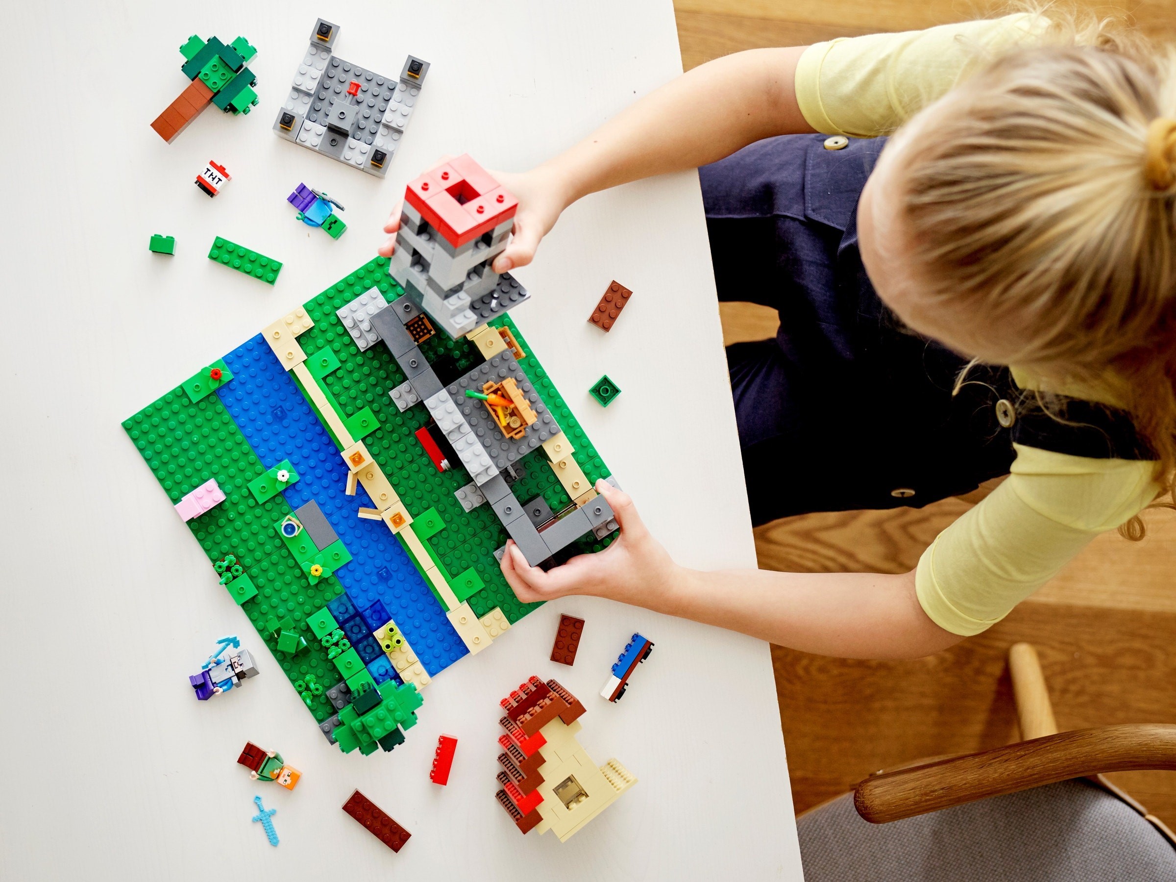 Конструктор LEGO Minecraft 21161 564 дет. - фото 10
