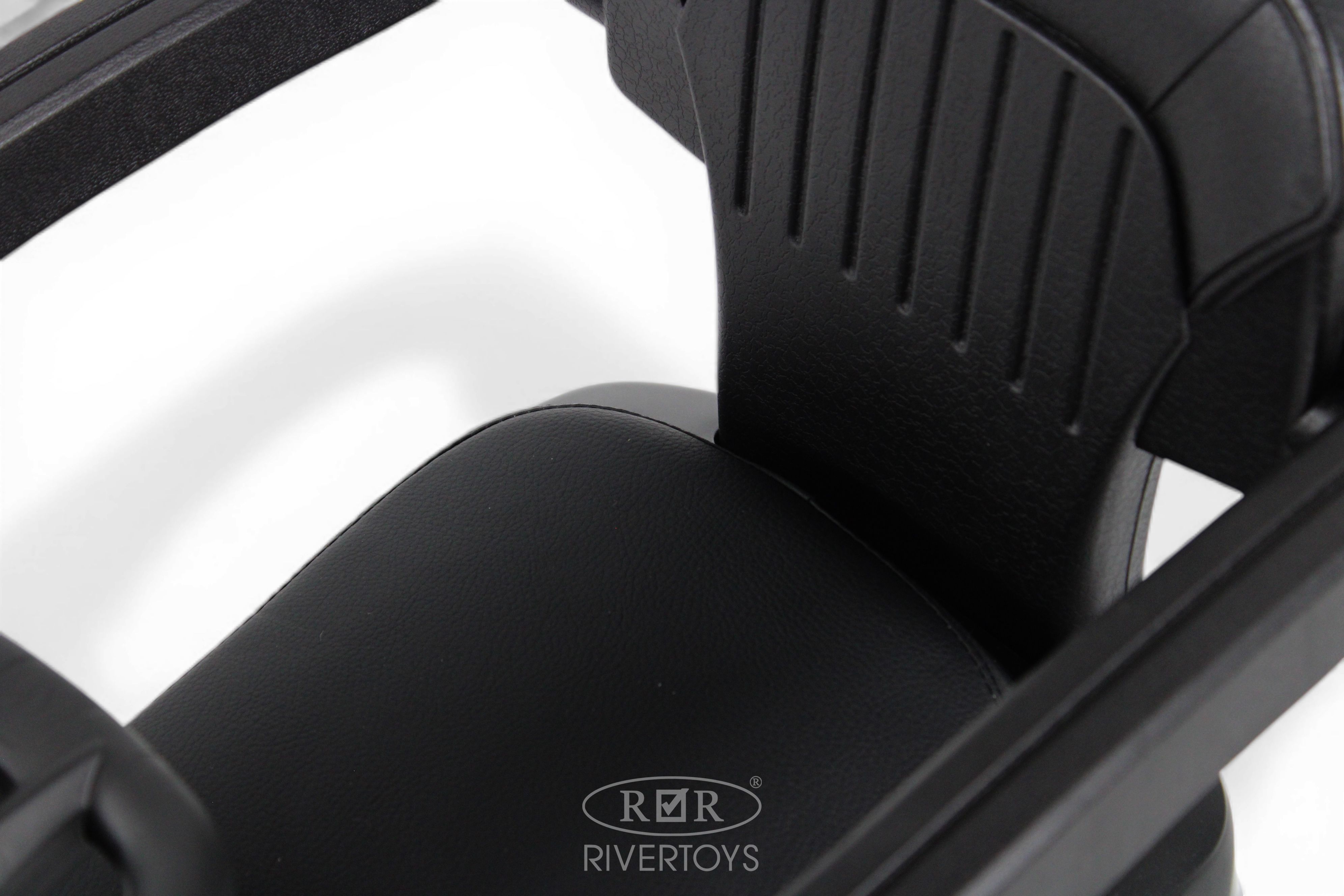 Каталка RIVERTOYS Z005ZZ-BP-BLACK черный - фото 7