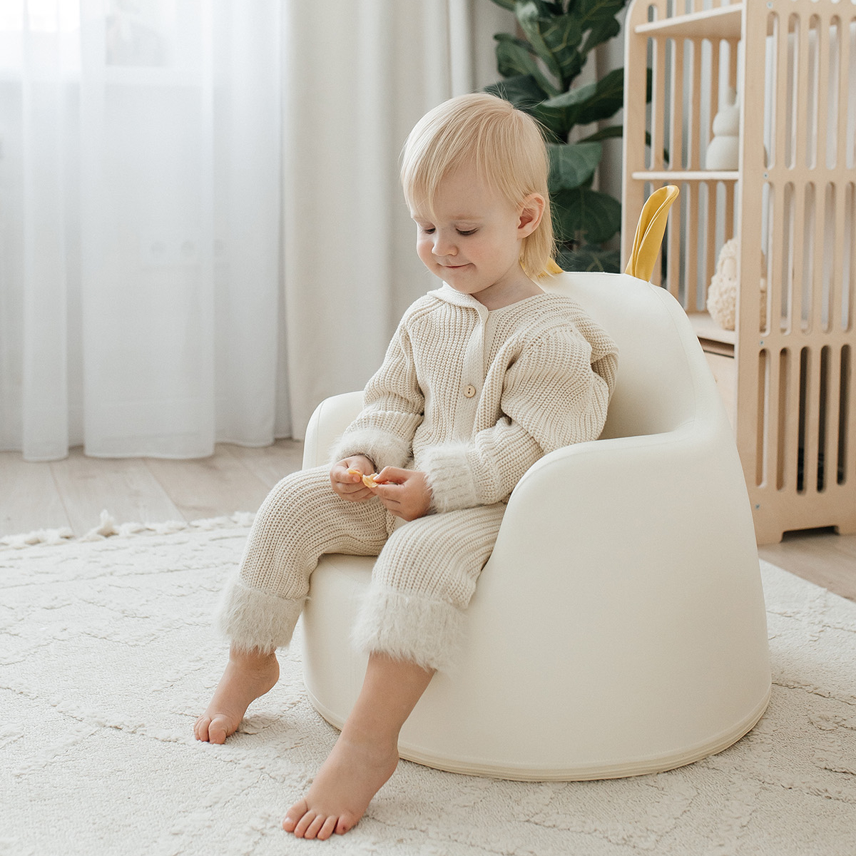 Кресло детское UNIX Kids Hare L white - фото 3
