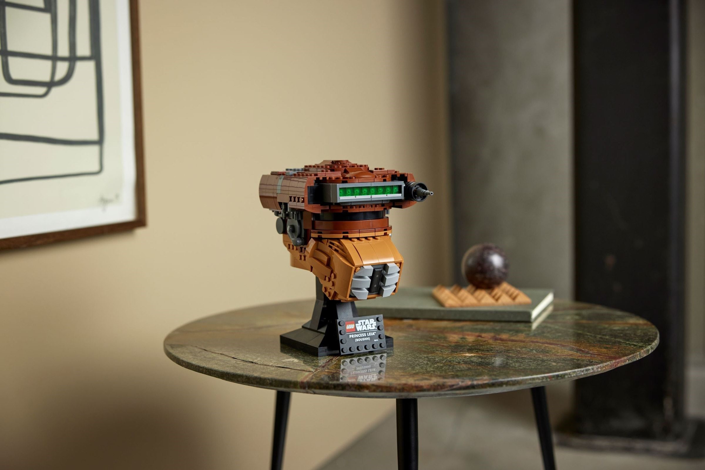 Конструктор LEGO Star Wars Шлем принцессы Леи 75351 670 дет. - фото 6