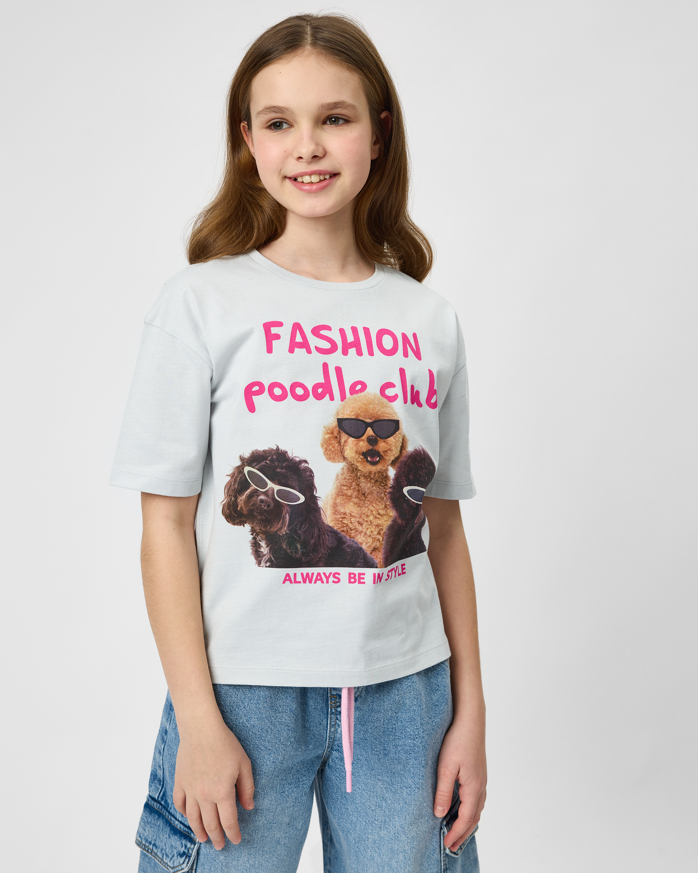 Изображение товара Детская светло-серая футболка Futurino с принтом для девочки 152-го размера