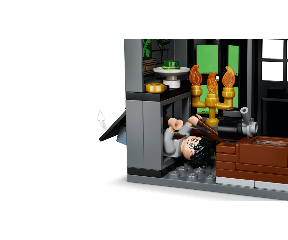 Конструктор LEGO Harry Potter Лютный переулок 788 дет. - фото 4