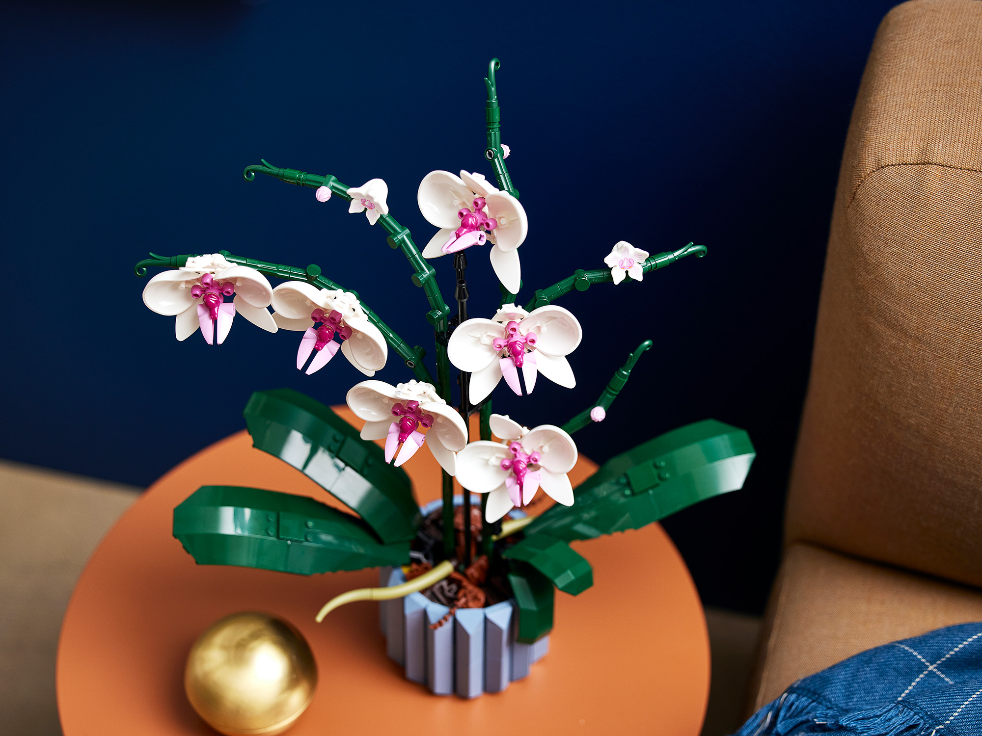 Конструктор LEGO Botanicals Орхидея в горшке 608 дет. - фото 13