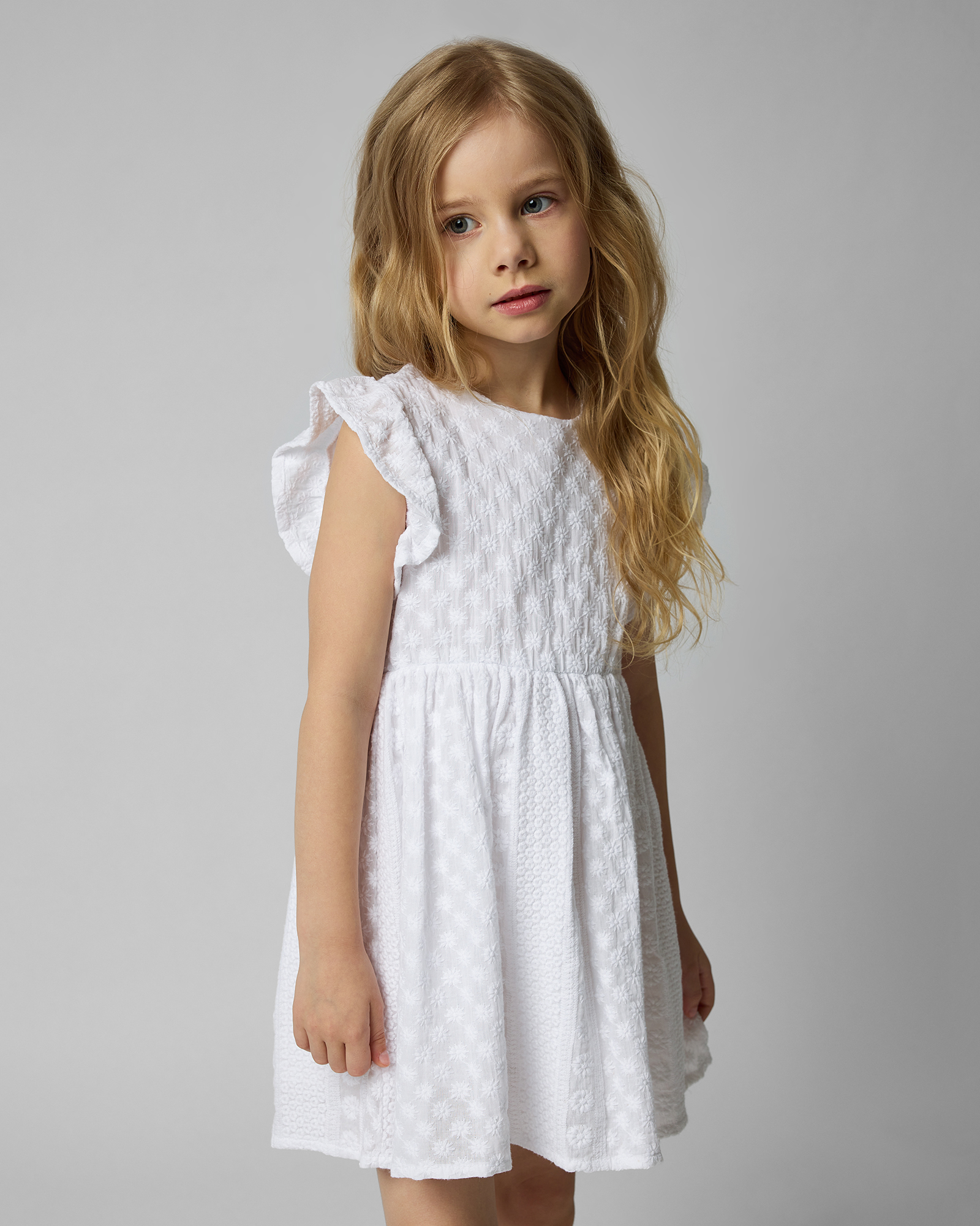 Изображение товара Сарафан для девочек Futurino 116 Легкий хлопковый с цветочным узором