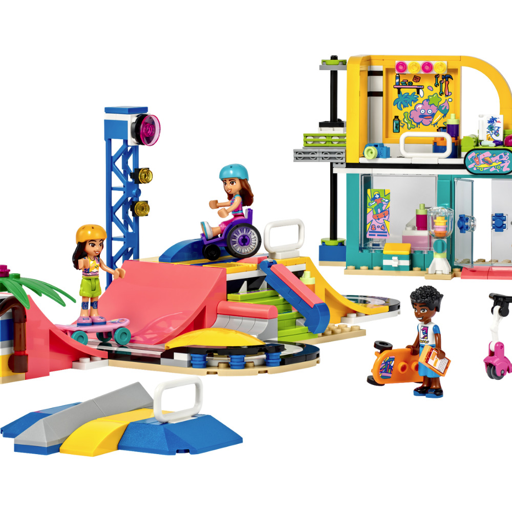 Конструктор LEGO Friends Скейт-парк 41751 431 дет. - фото 3