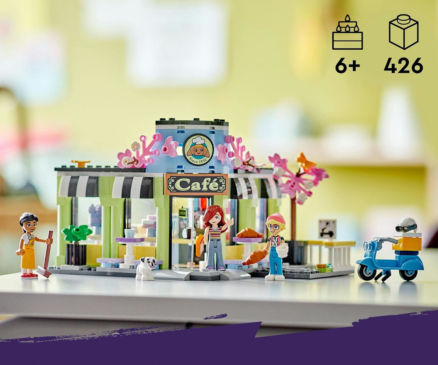 Конструктор LEGO Friends Кафе Хартлейк Сити 426 дет. - фото 8