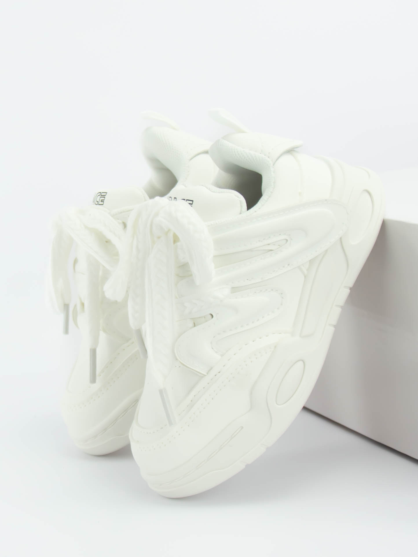 Кроссовки CASTLELADY 11638777 - фото 1