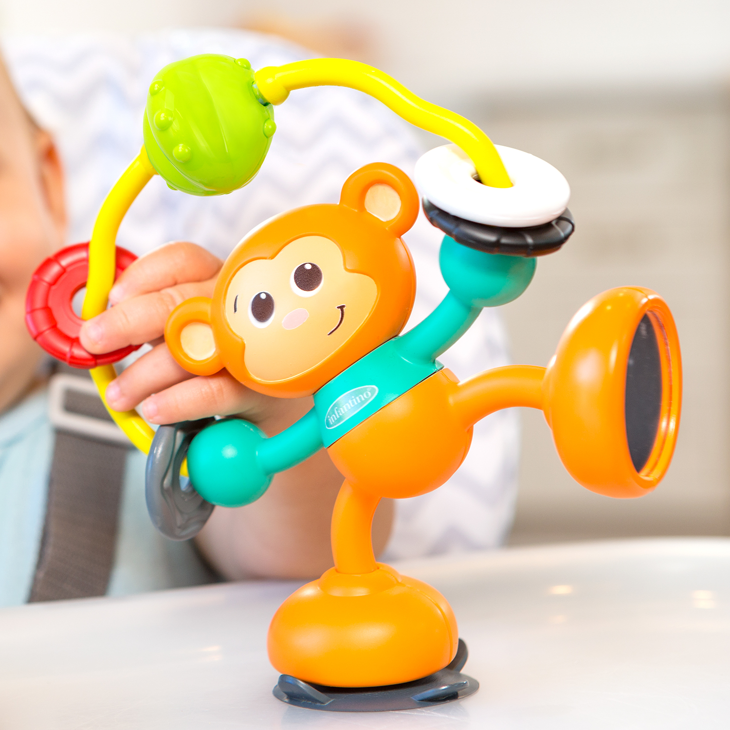 Игрушка INFANTINO погремушка Забавная мартышка - фото 3