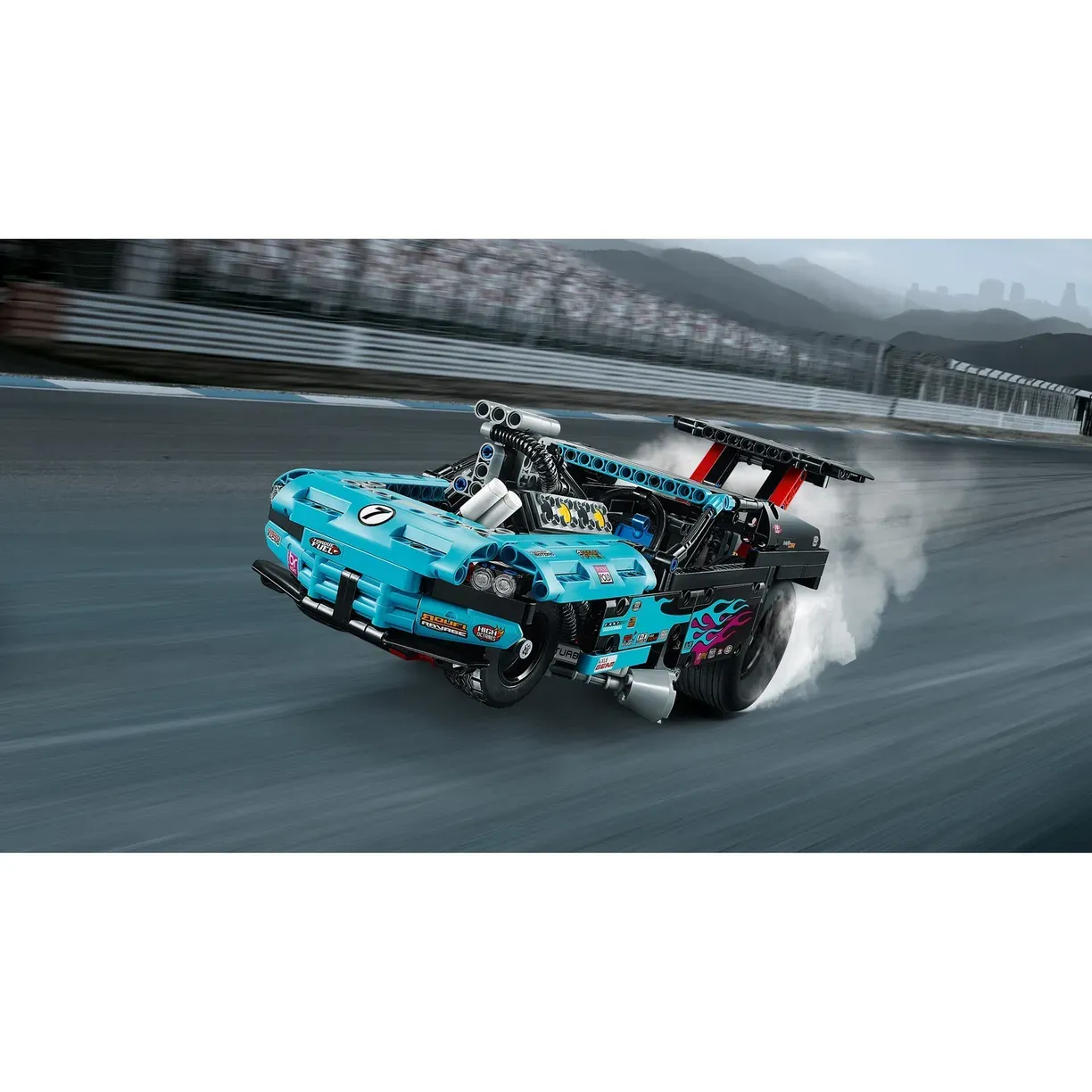 Конструктор LEGO Technic 42050 647 дет. - фото 4