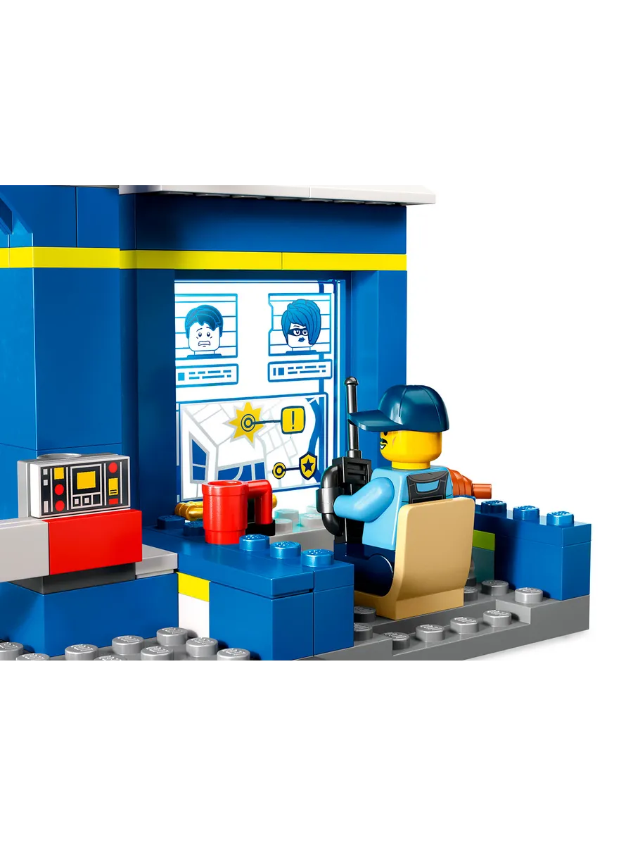 Конструктор LEGO City 172 дет. - фото 6